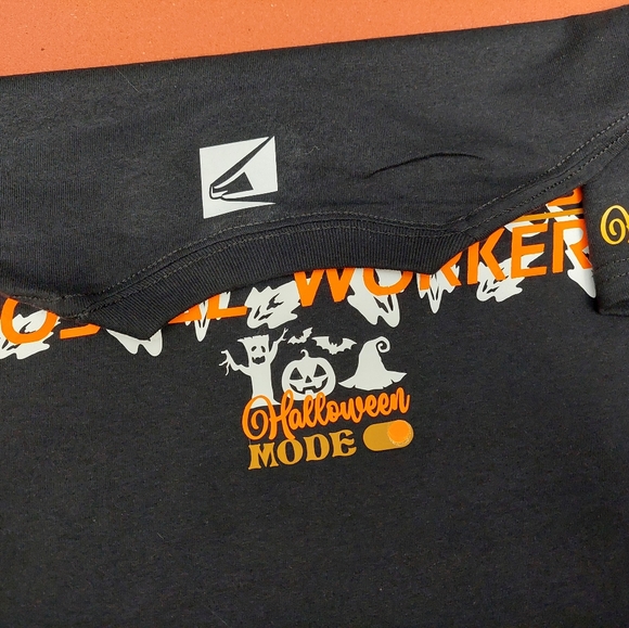 Postal Halloween Shirt, Halloween mode - Picture 3 of 3